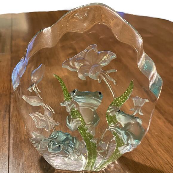 Crystal Glass Paperweight Cut Etched Design Frogs And Flowers Underwater Scene - Picture 9 of 16